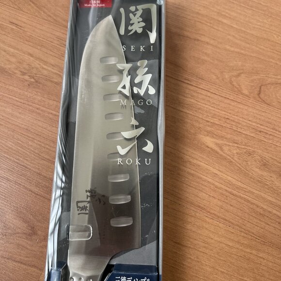 Brand New Kaigroup Seki Magoroku Santoku Knife (165mm) - Picture 2 of 4